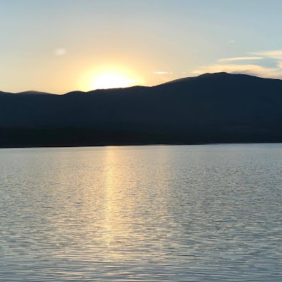 Meet your Posher, Amanda - Picture 1 of 1